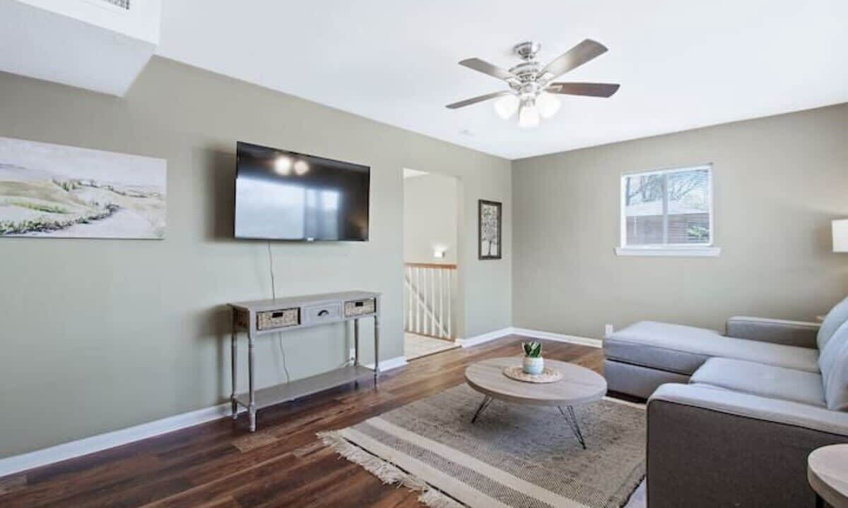 Photo of Livingroom in Rossville