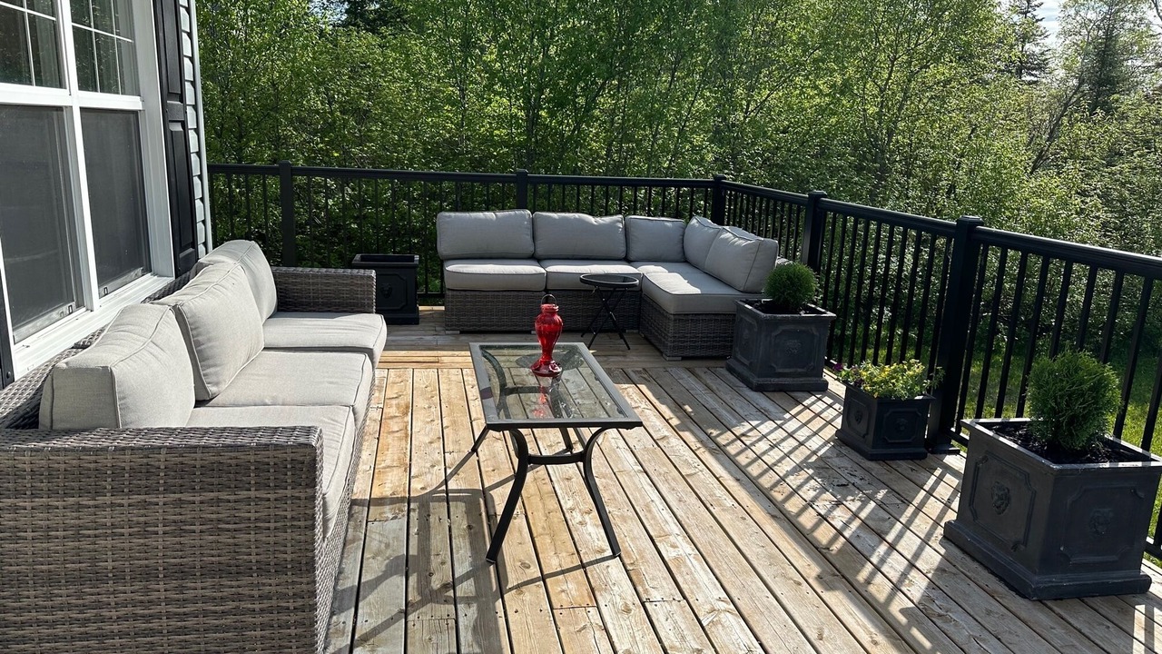 Photo of Patio Balcony in Little Bullhead