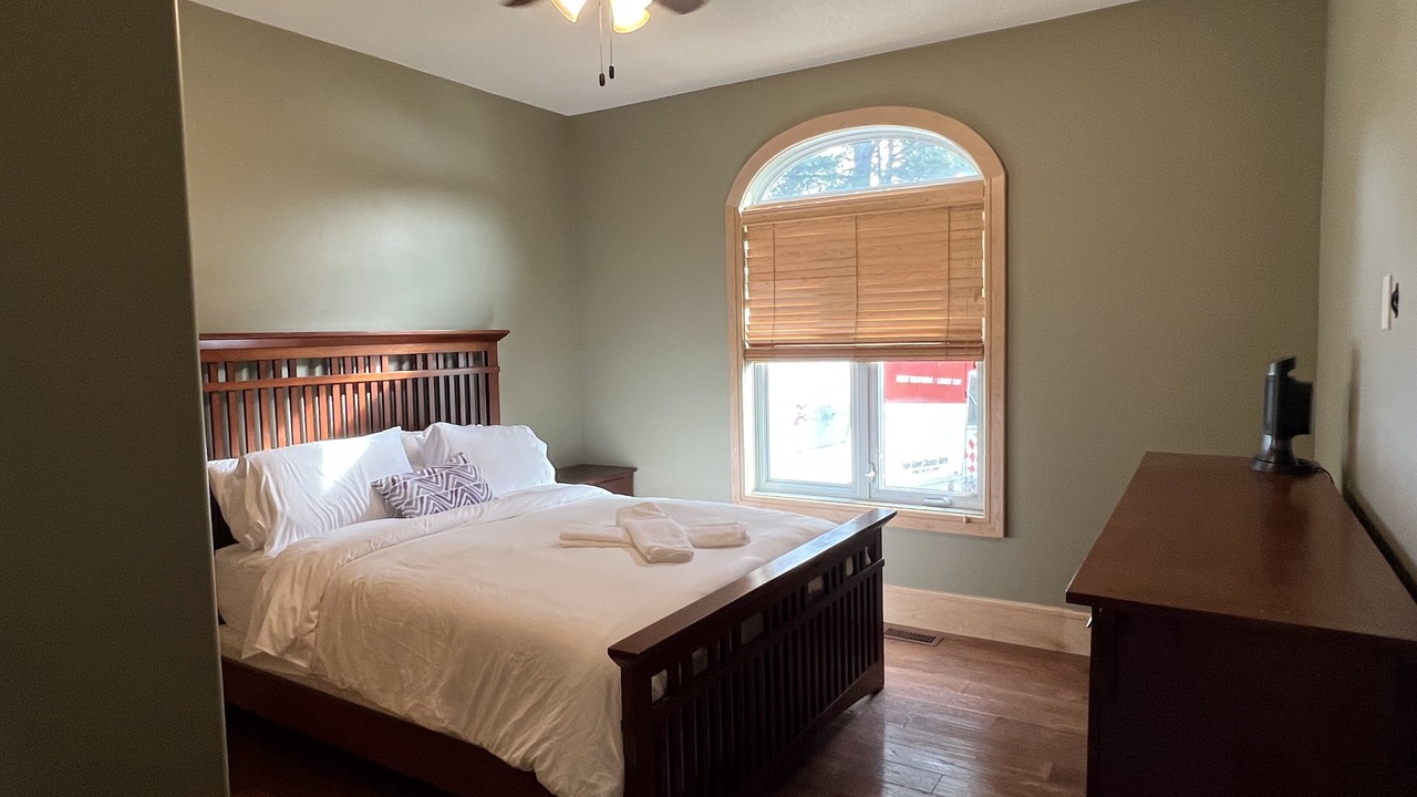 Photo of Bedroom in Novar