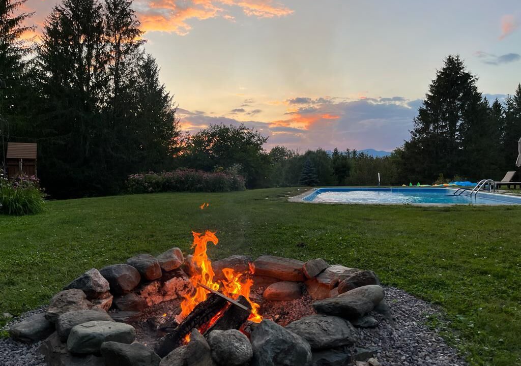 Photo of Outdoor in Stowe Hollow