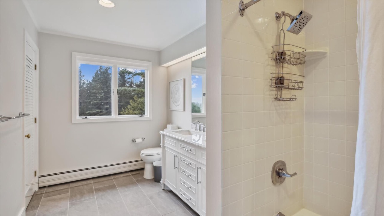 Photo of Others in Stowe Hollow