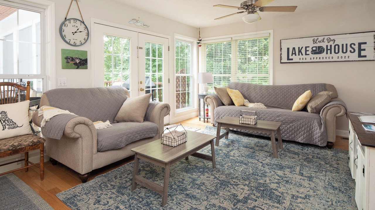 Photo of Livingroom in New Tazewell