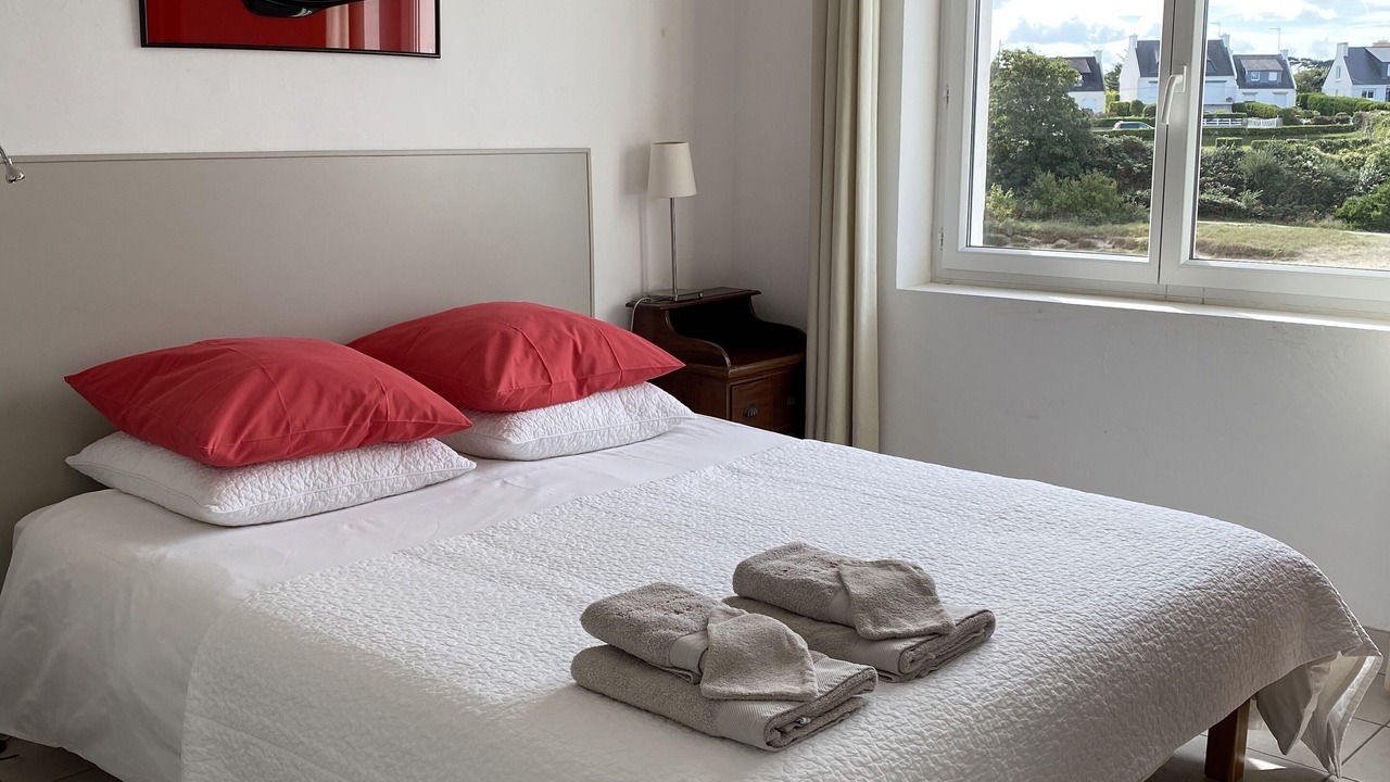 Photo of Bedroom in Landunvez