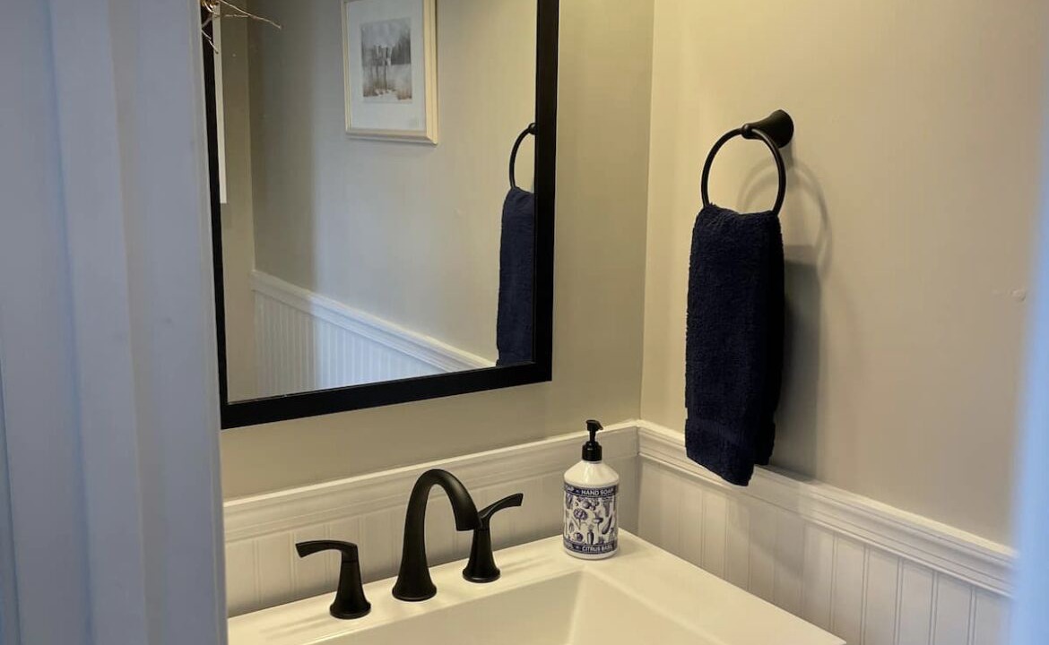 Photo of Bathroom in Treeloft