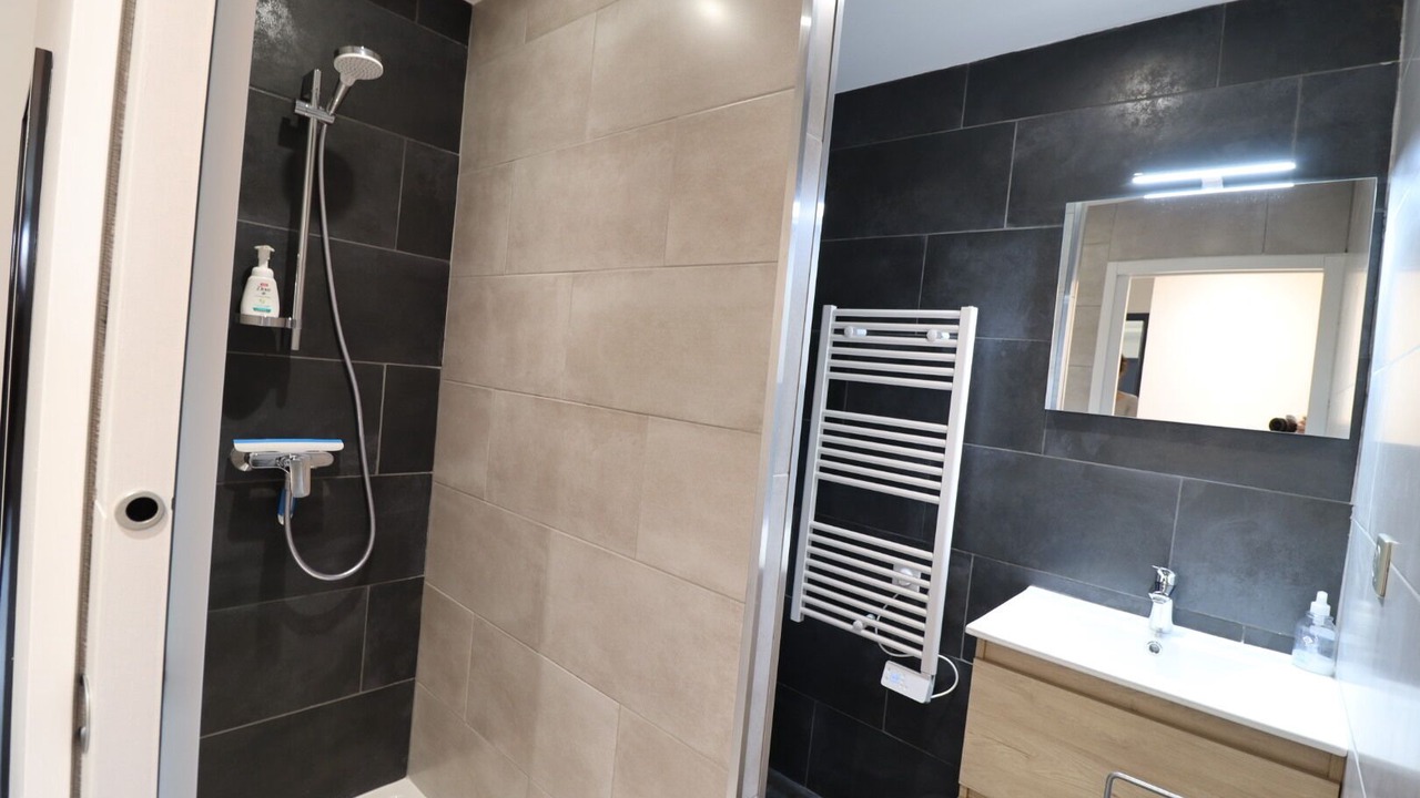 Photo of Bathroom in Bellevue - Le Mont - La Jomayere