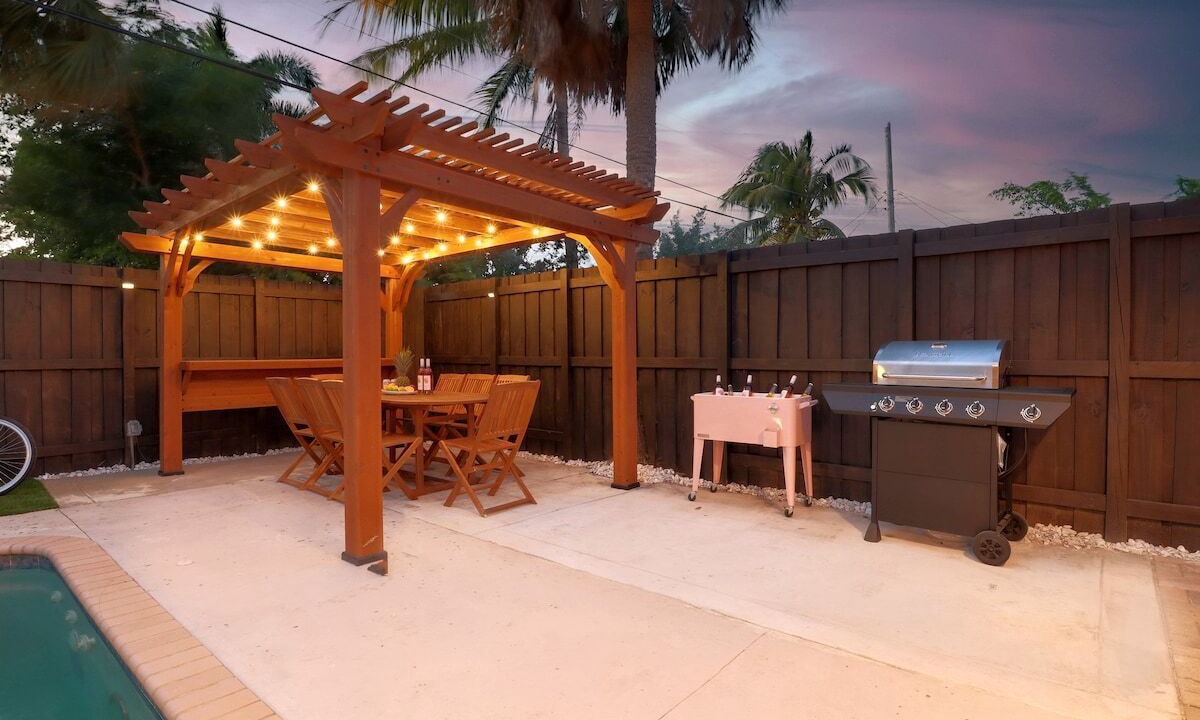 Photo of Outdoor in South Corals