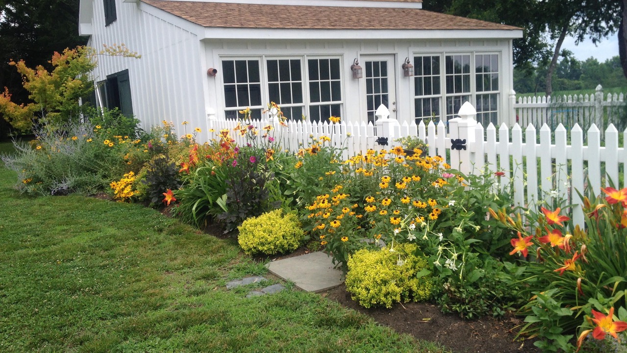 Photo of Others in Ware