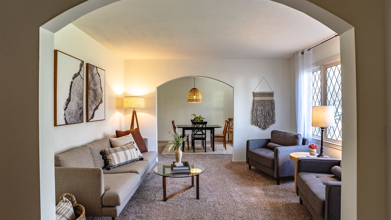 Photo of Livingroom in Overland Park