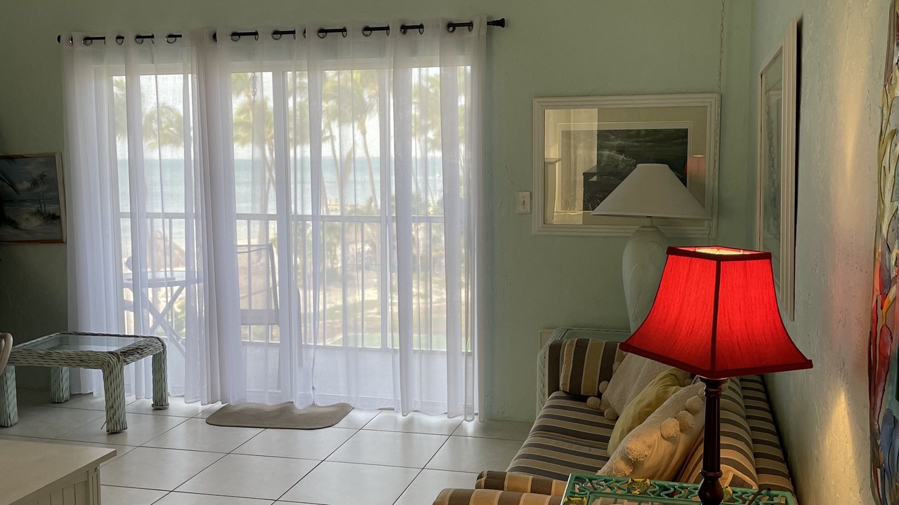 Photo of Livingroom in Layton