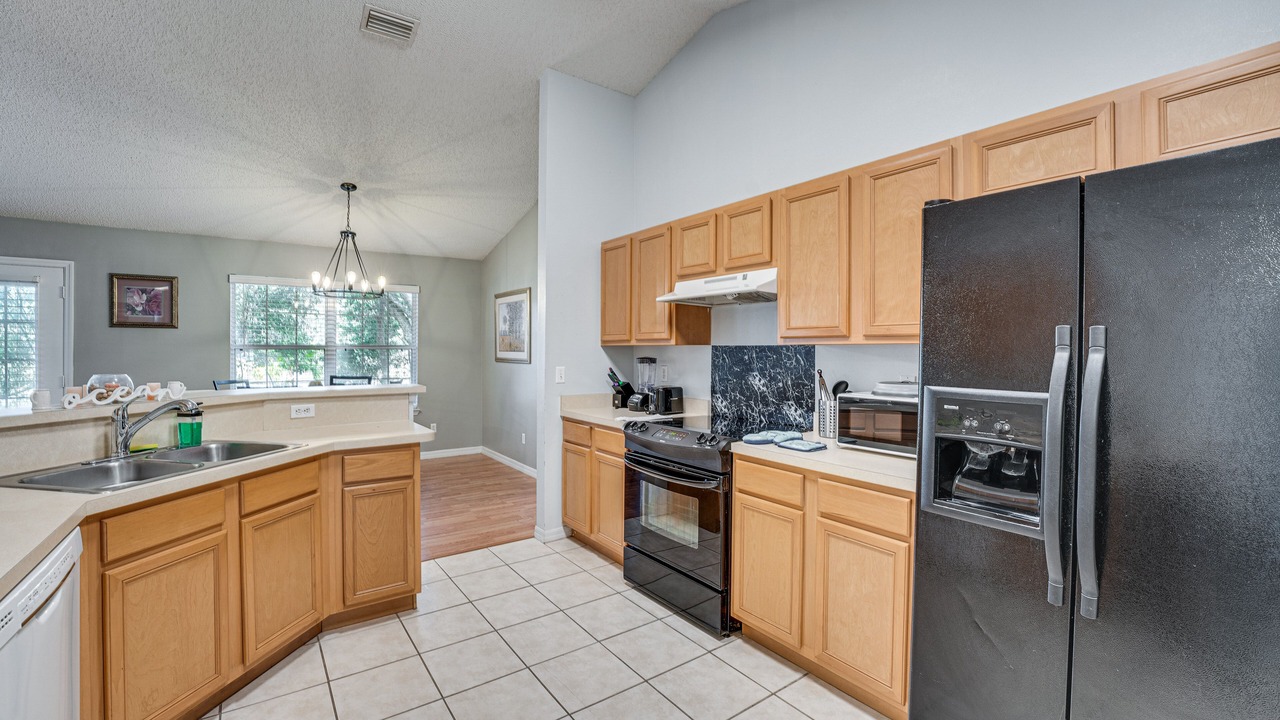 Photo of Kitchen in Deltona Lakes
