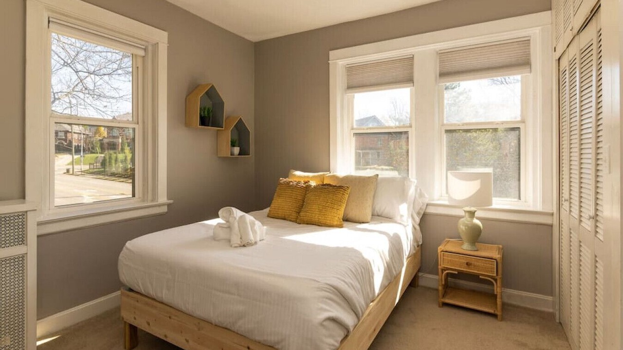 Photo of Bedroom in Hyde Park