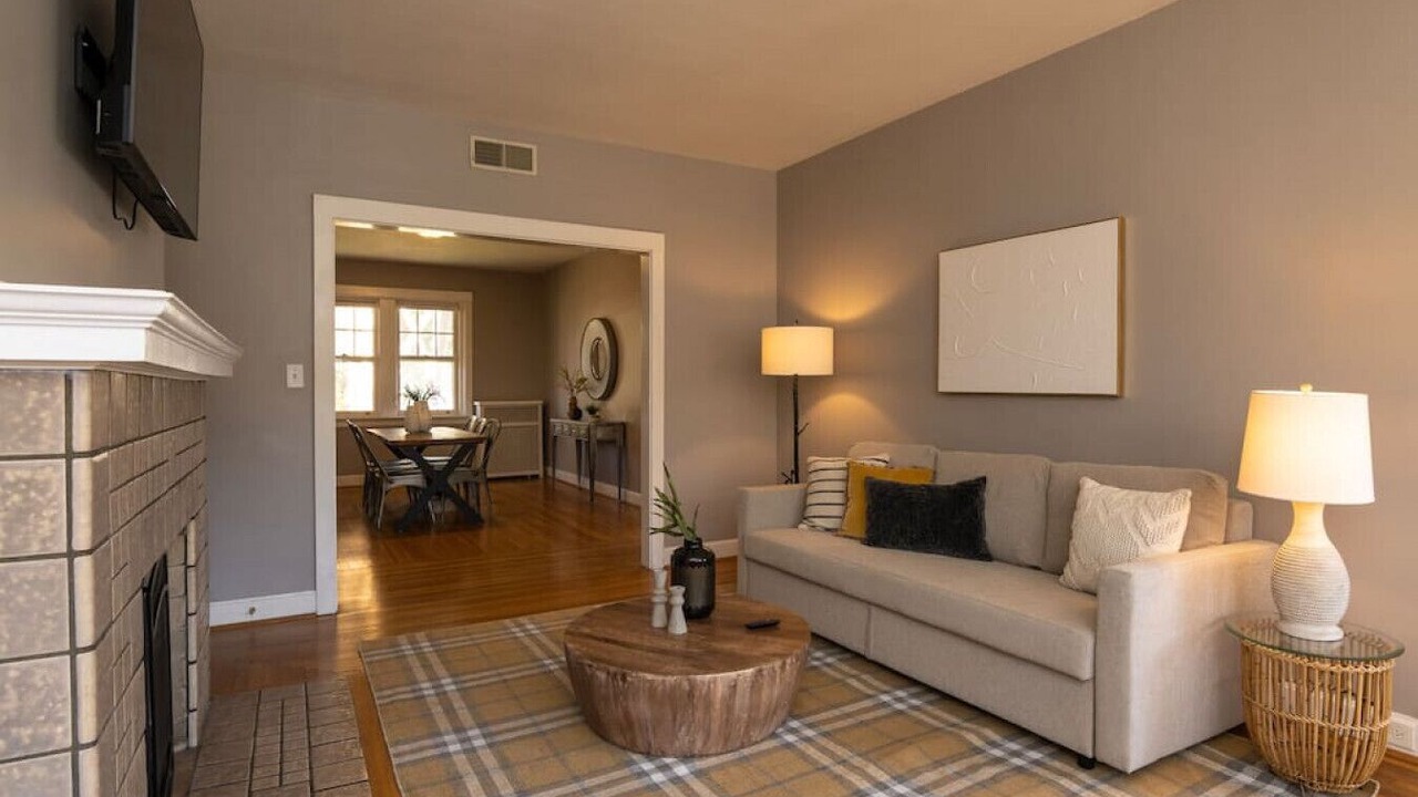 Photo of Livingroom in Hyde Park