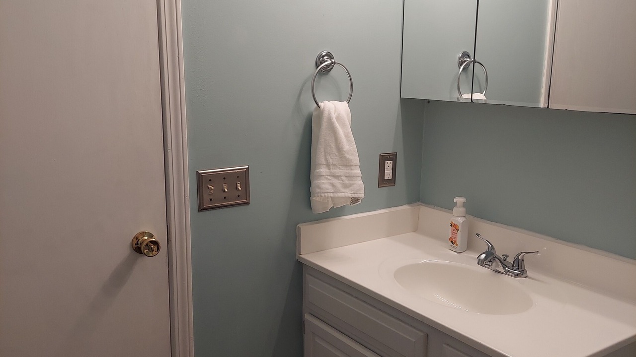 Photo of Bathroom in Reynolds Corners