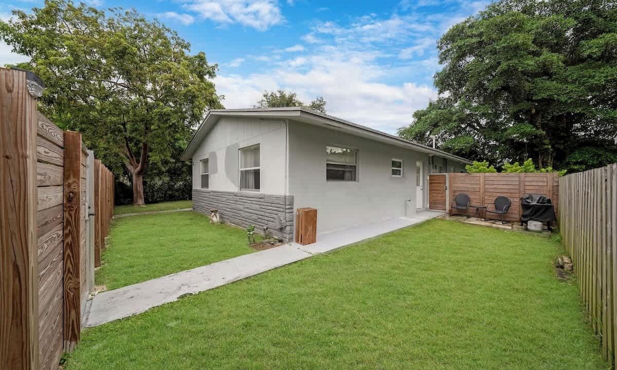 Photo of Outdoor in Edgewood