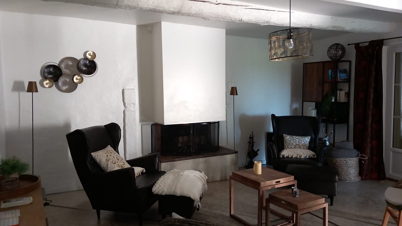 Photo of Livingroom in Violes