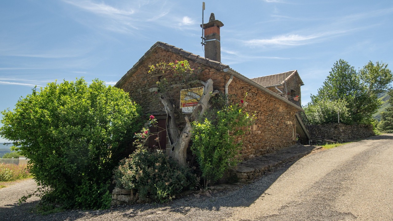 Photo of Others in Gravieres