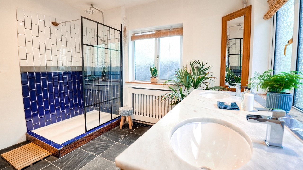 Photo of Bathroom in Gwithian