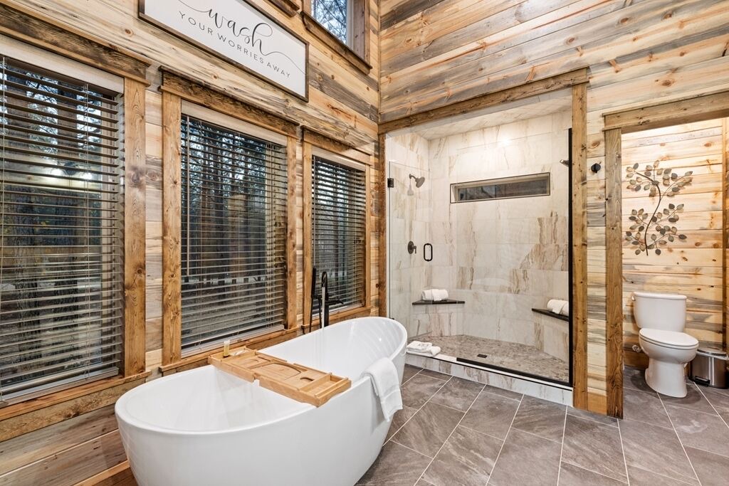 Photo of Bathroom in Hochatown