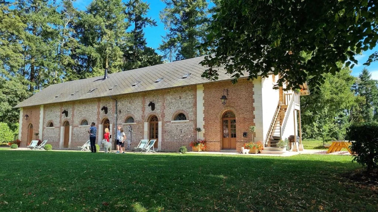 Photo of Outdoor in Brestot