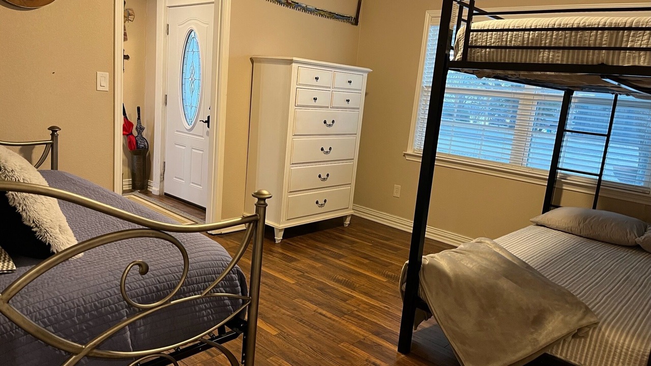 Photo of Bedroom in Little Elm