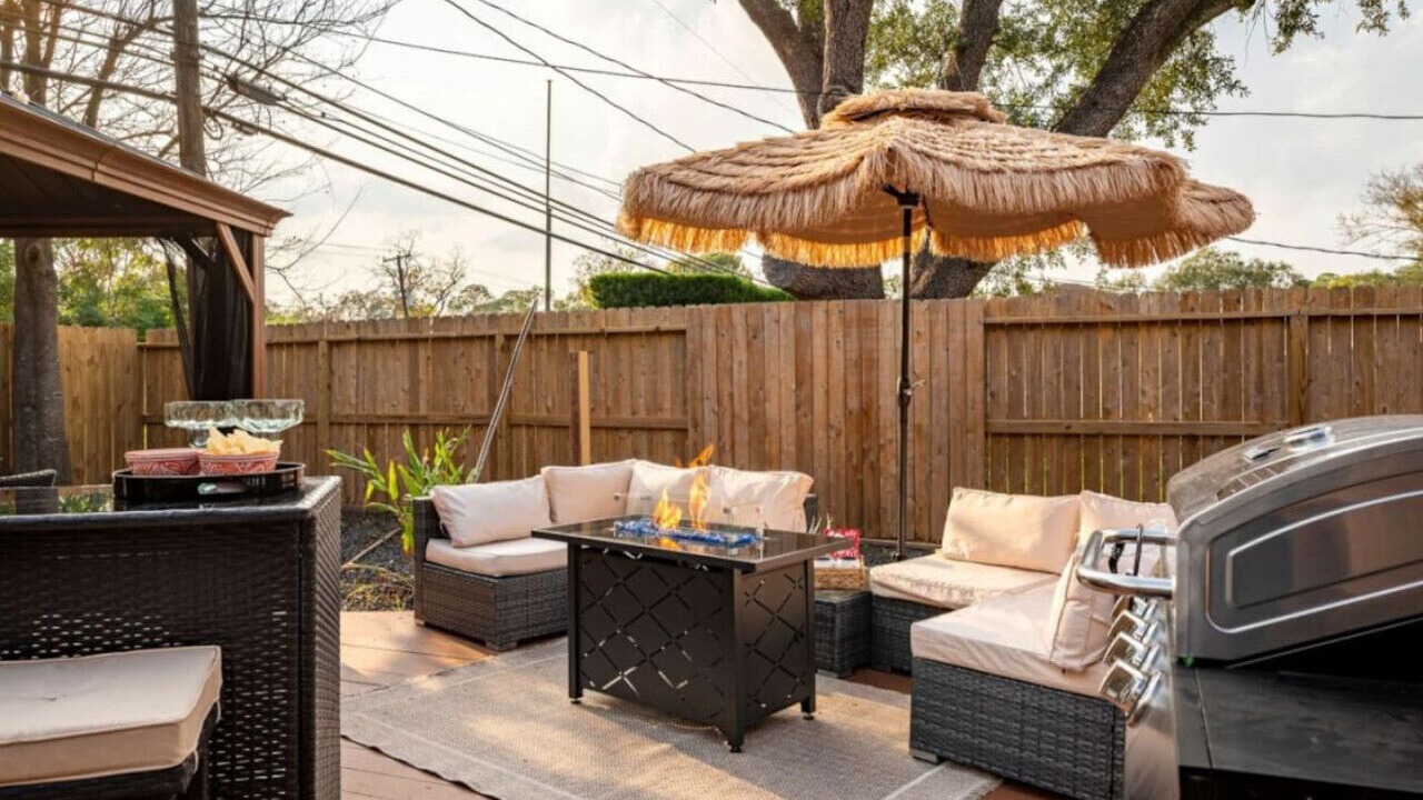 Photo of Outdoor in Westbury