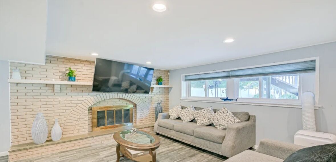 Photo of Livingroom in North Great River