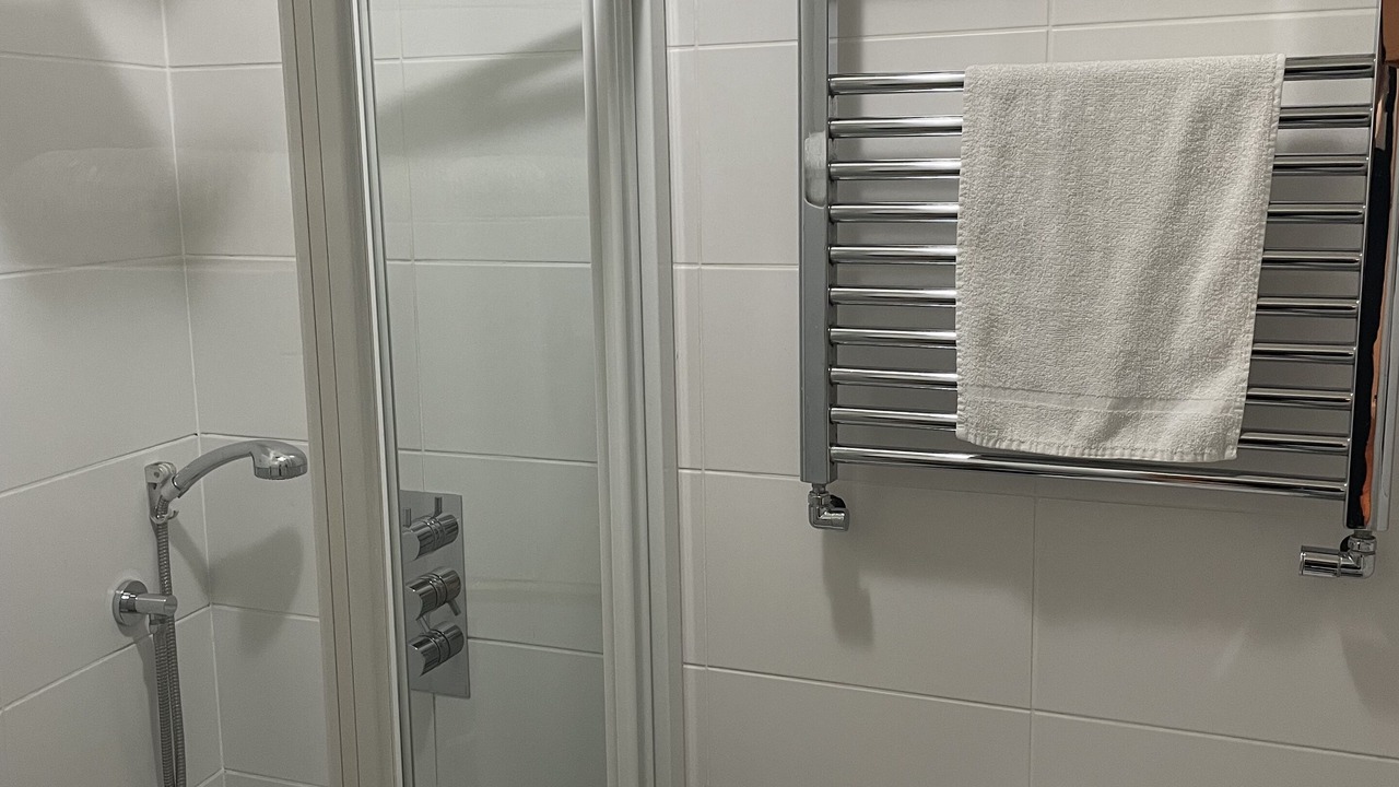 Photo of Bathroom in Vincent Square