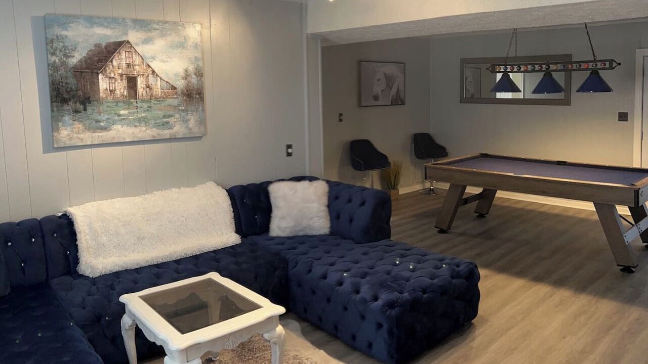 Photo of Livingroom in Danville