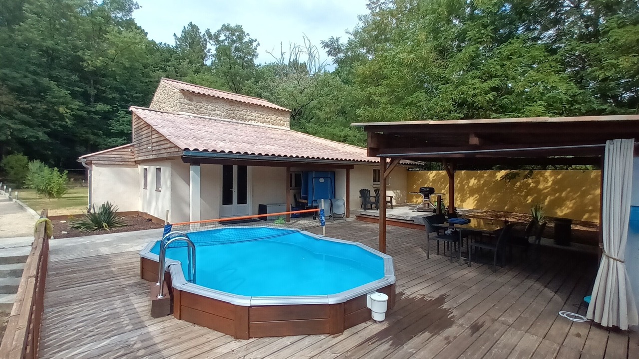 Photo of Outdoor in Saint-Genest-de-Bauzon