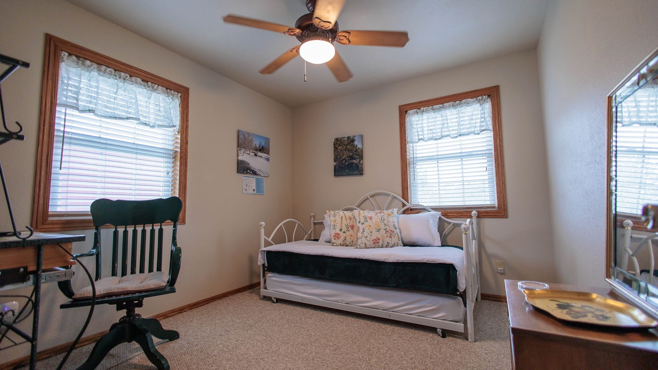 Photo of Bedroom in Winfield
