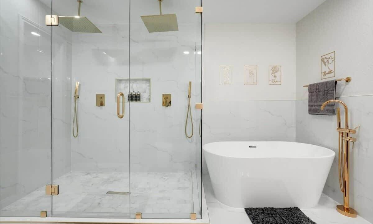 Photo of Bathroom in South Arlington