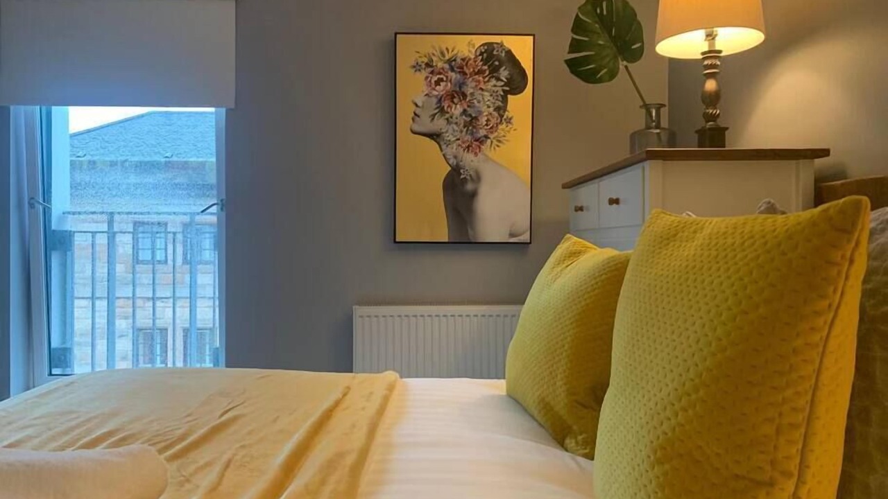 Photo of Bedroom in City Centre Glasgow