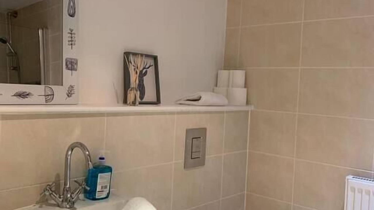 Photo of Bathroom in City Centre Glasgow