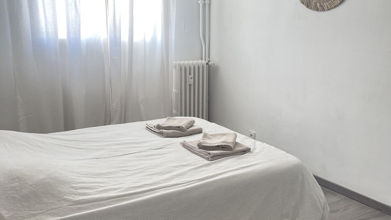 Photo of Bedroom in Montauban