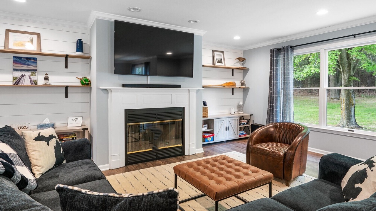 Photo of Bedroom in Harbor Springs