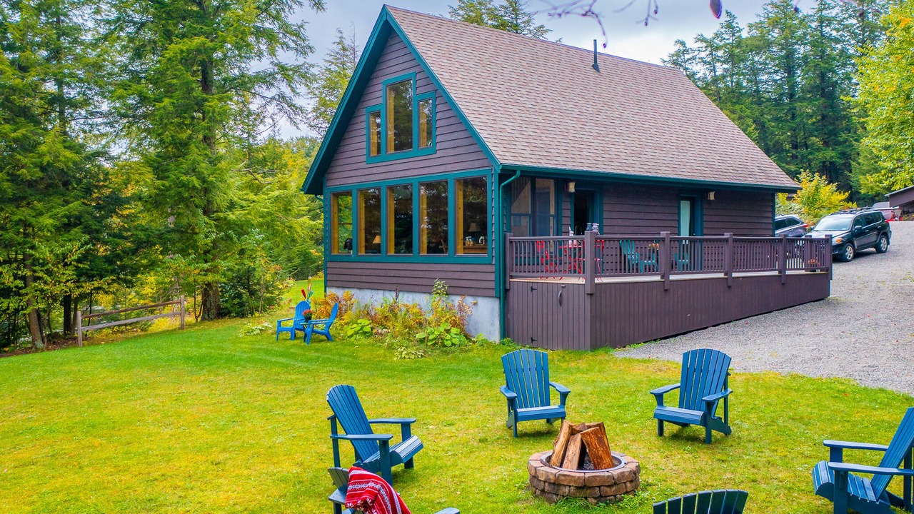 Photo of Patio Balcony in Tupper Lake