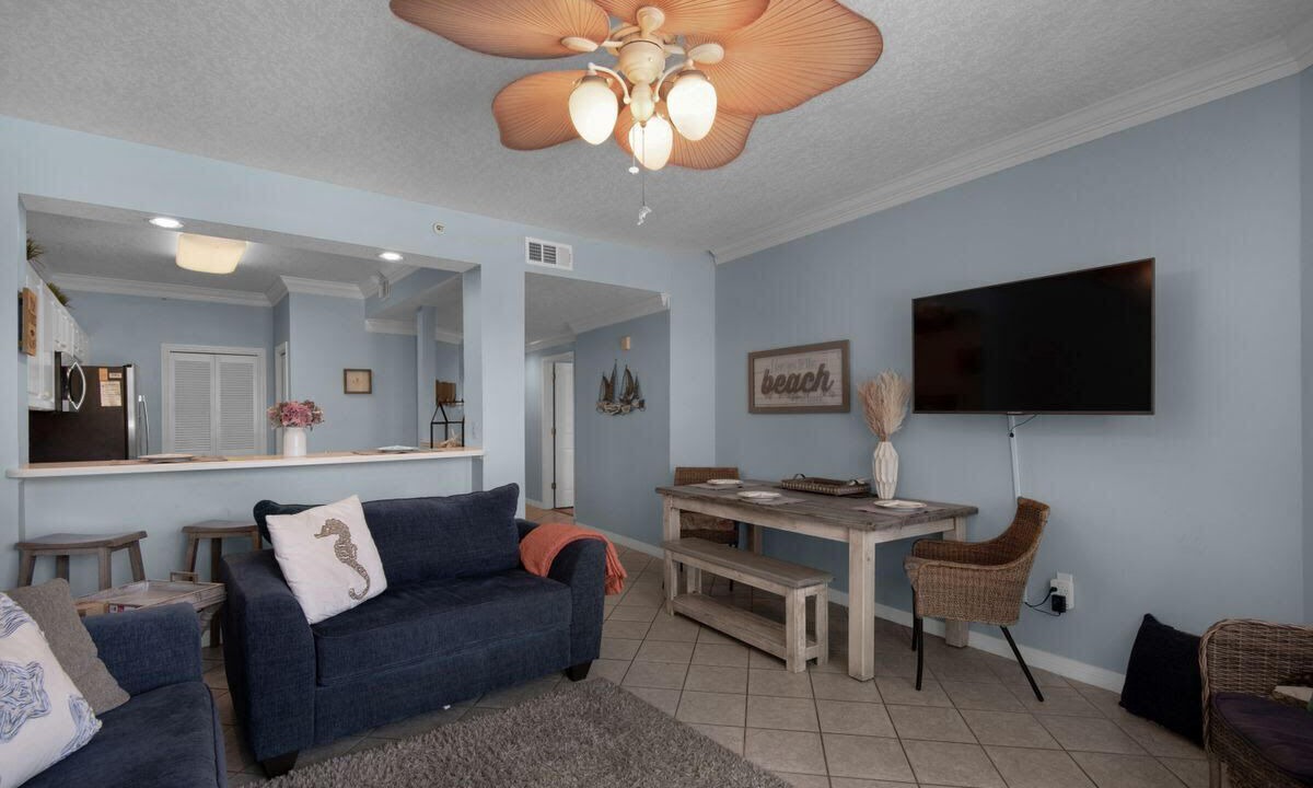 Photo of Livingroom in Fort Walton Beach