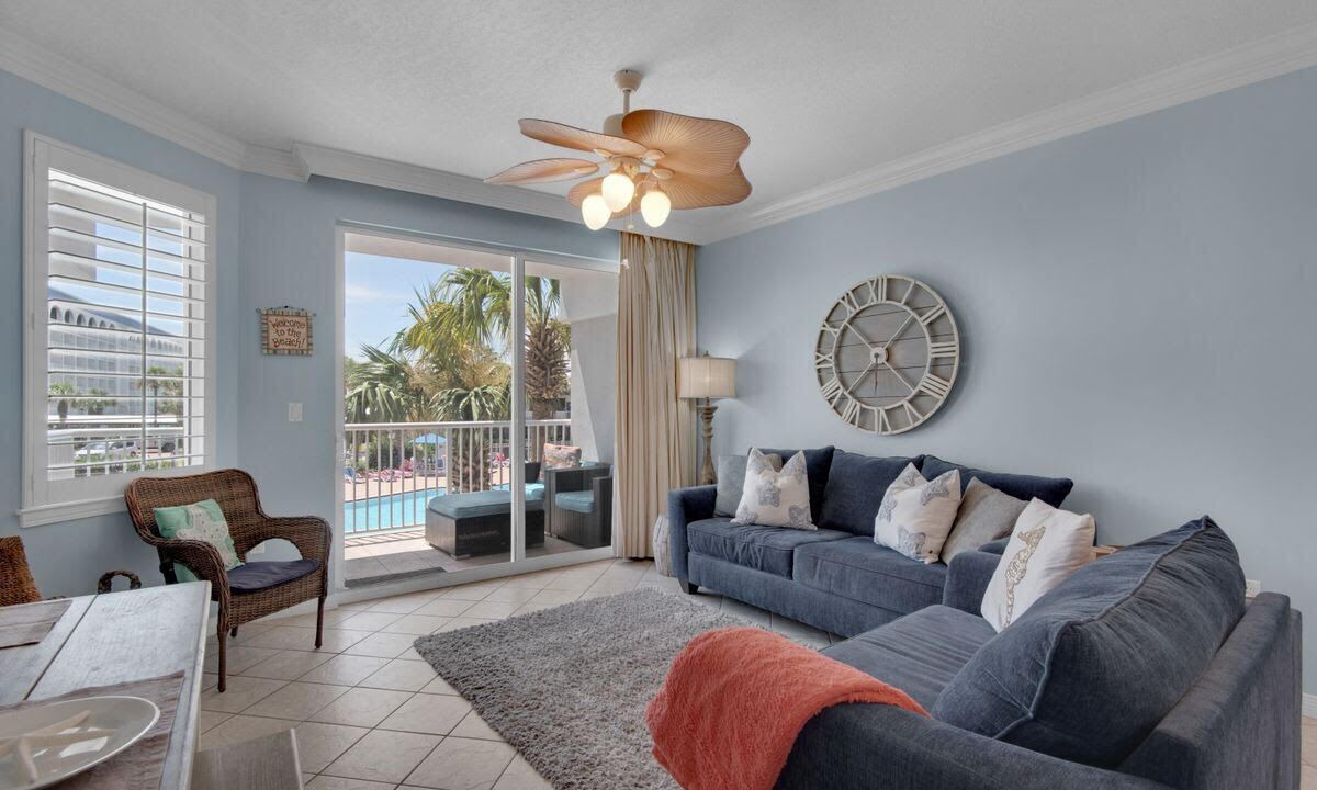 Photo of Livingroom in Fort Walton Beach