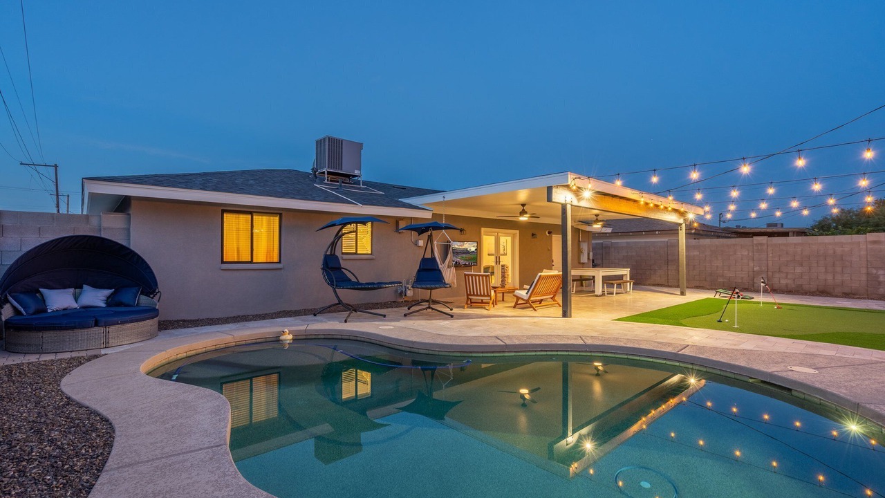 Photo of Outdoor in Cox Heights