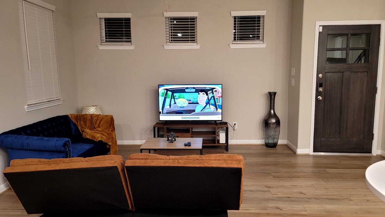 Photo of Livingroom in Addicks