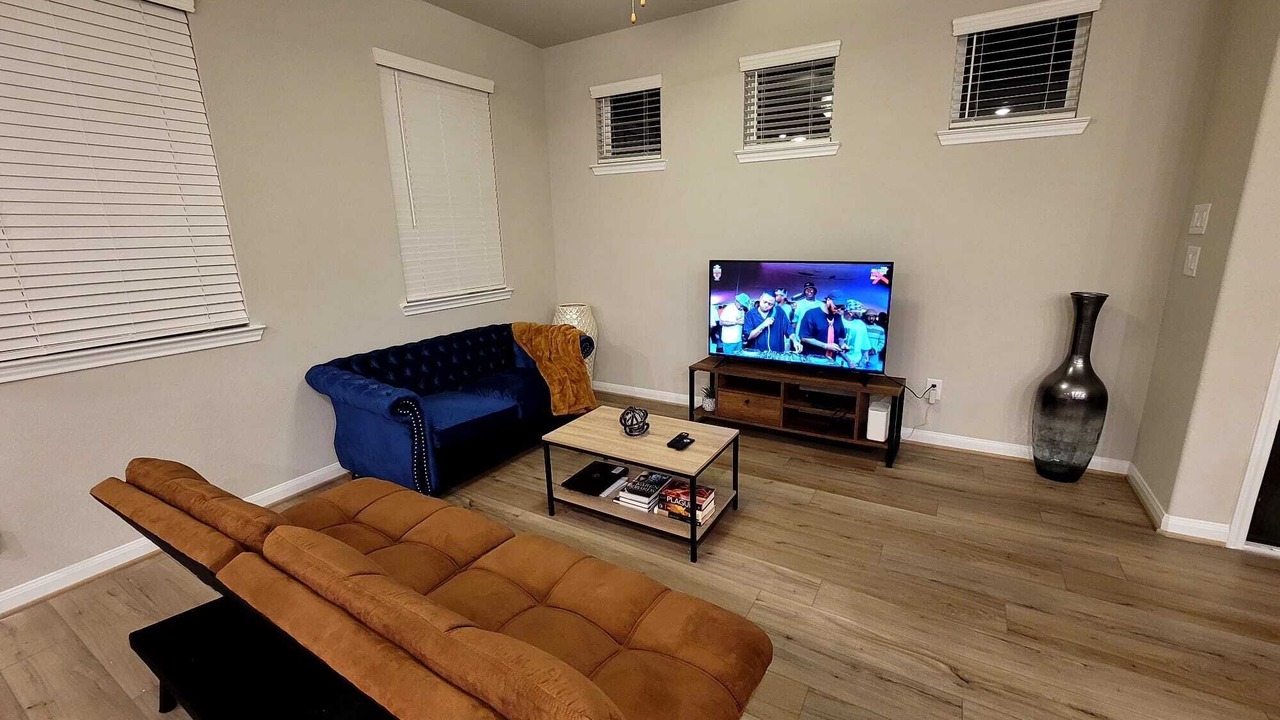 Photo of Livingroom in Addicks