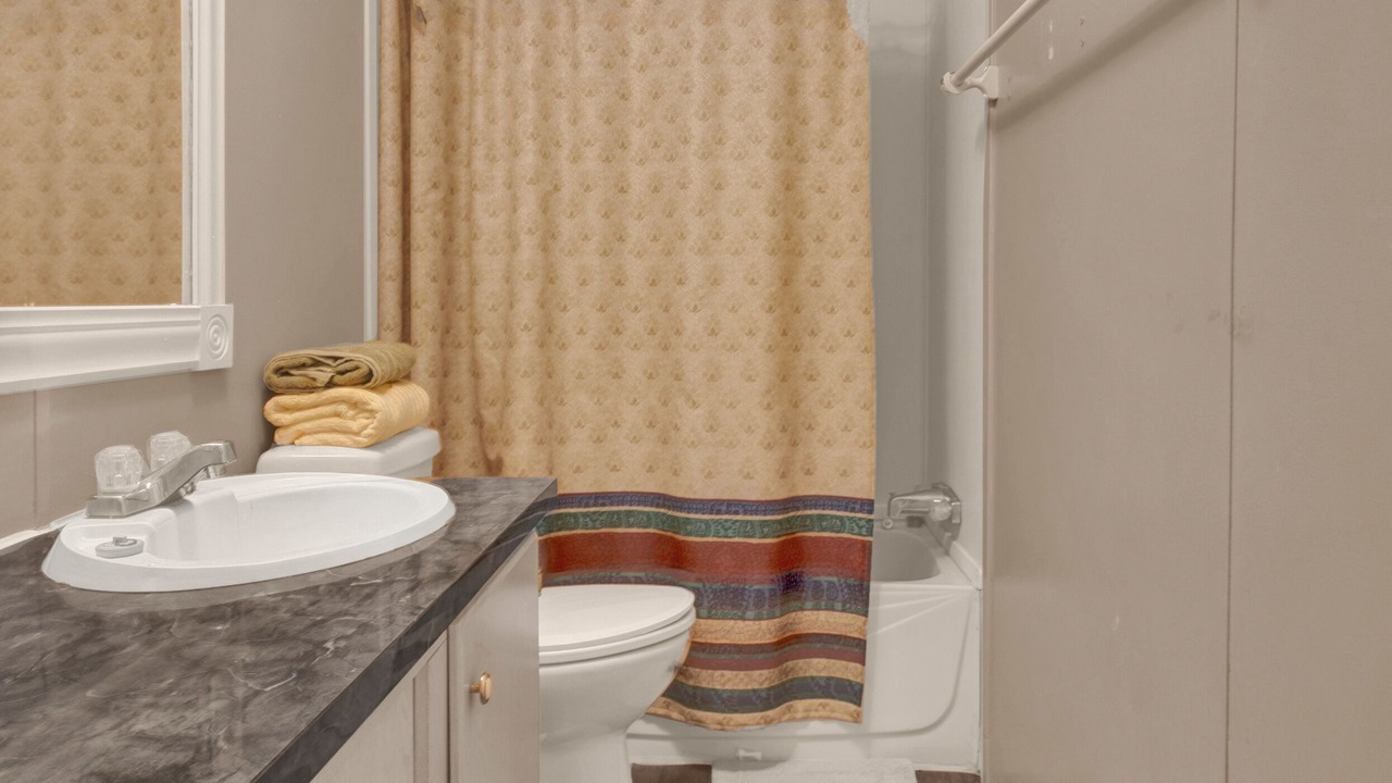 Photo of Bathroom in Enchanted Oaks