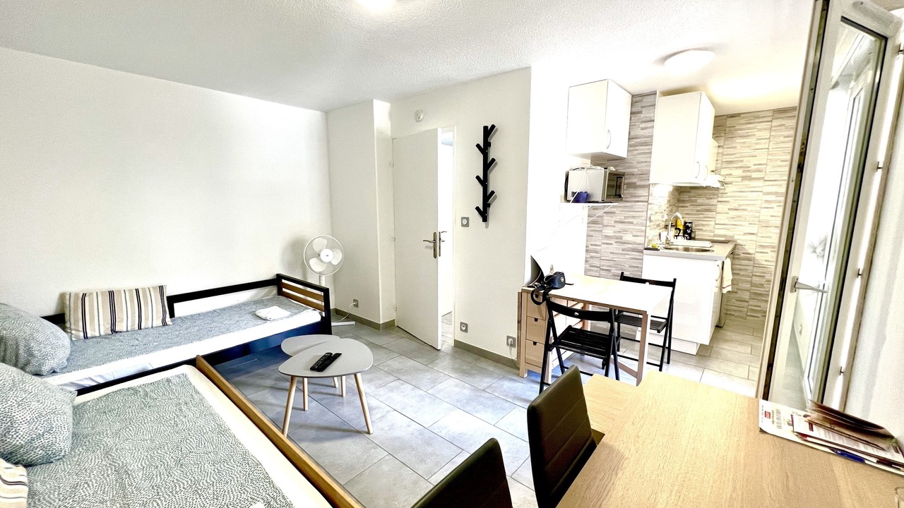 Photo of Bedroom in Minimes - Barriere de Paris