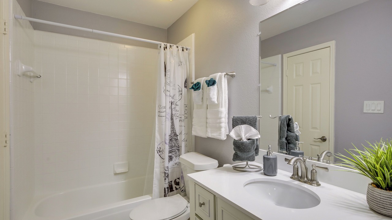 Photo of Bathroom in Mesquite