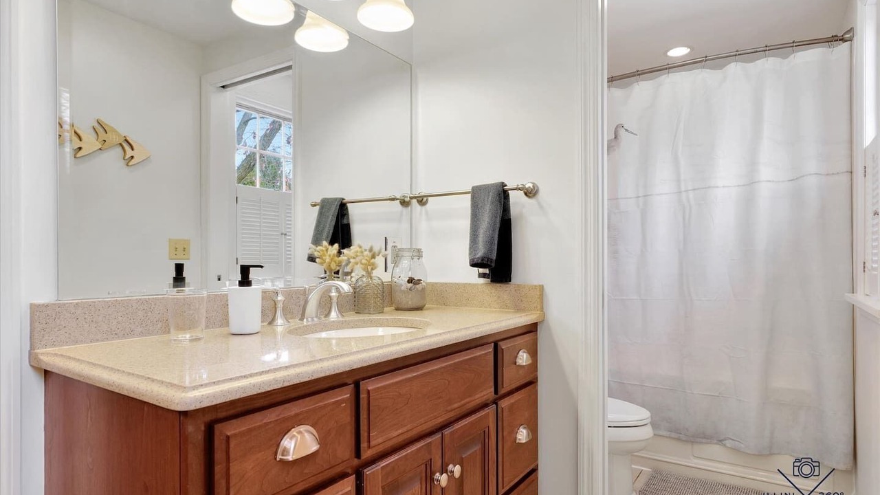 Photo of Bathroom in Champaign