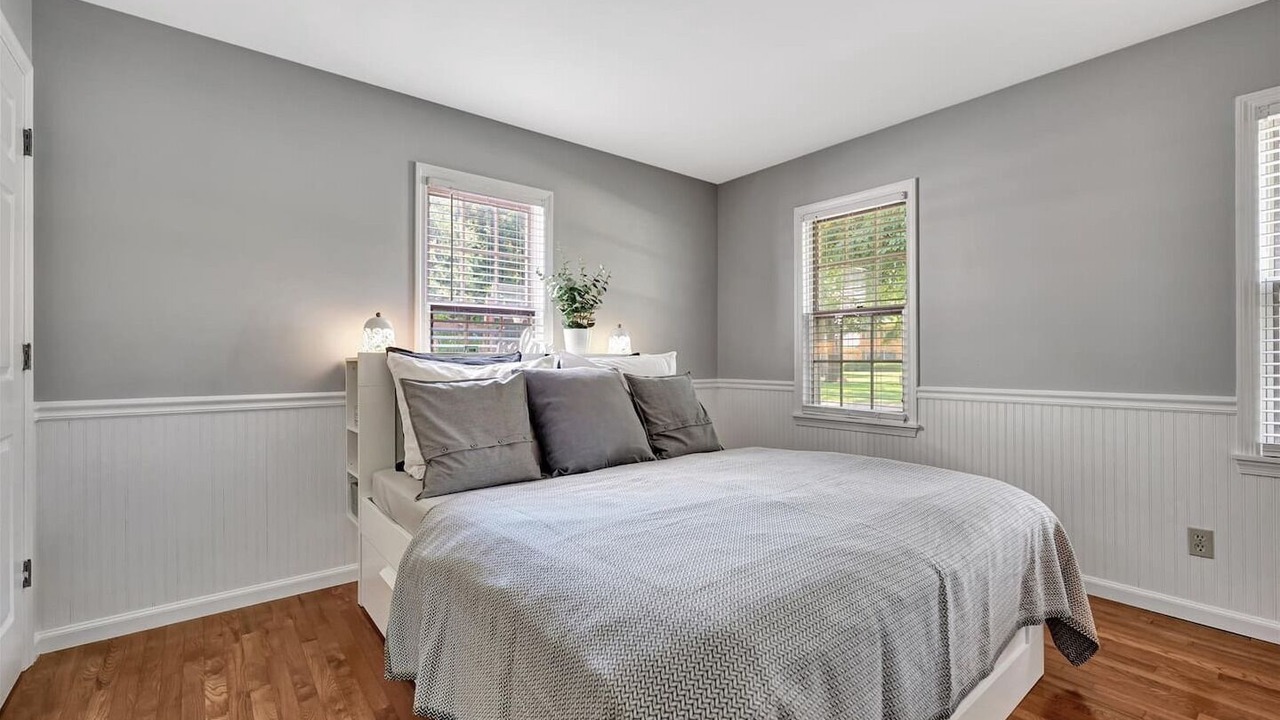 Photo of Bedroom in Champaign