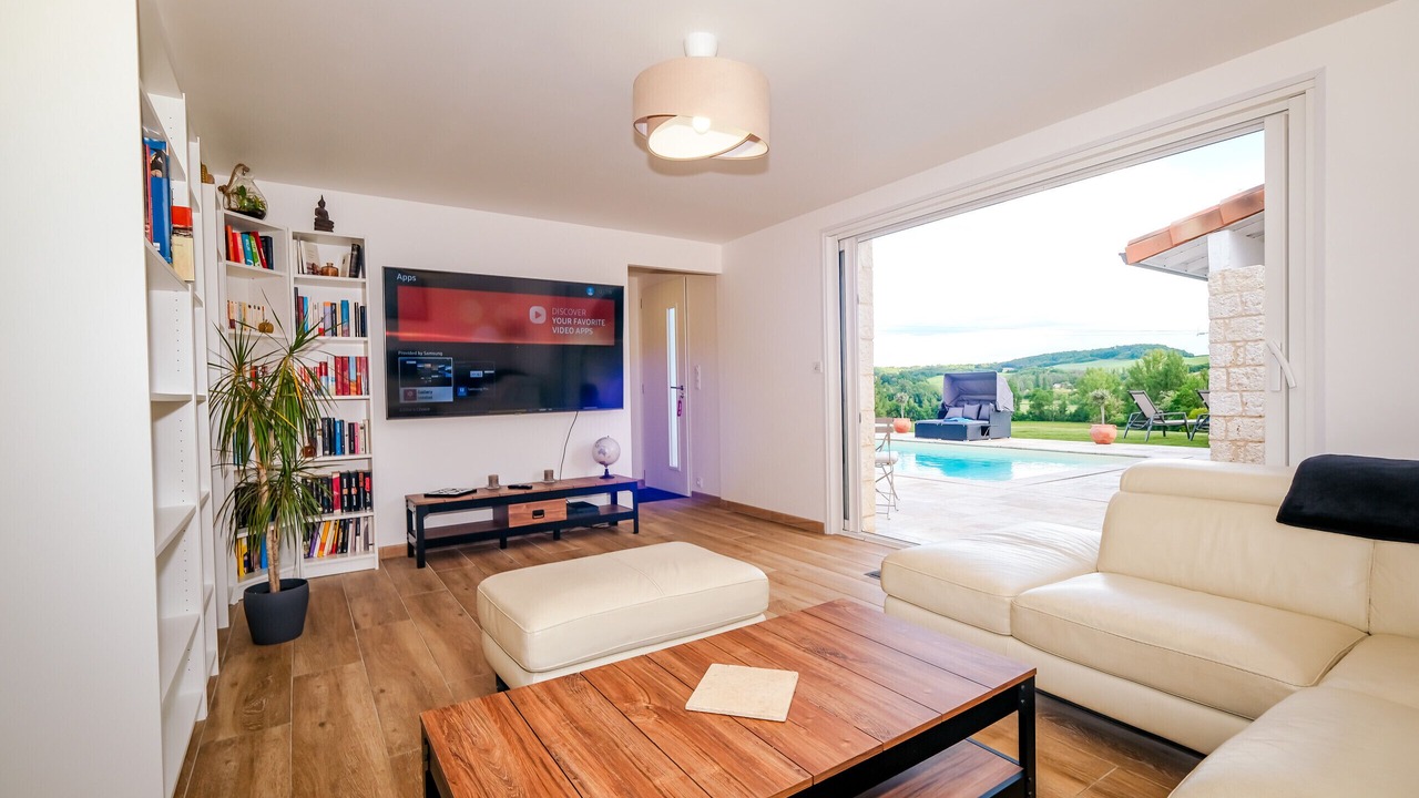 Photo of Bedroom in Castelnau-de-Montmiral