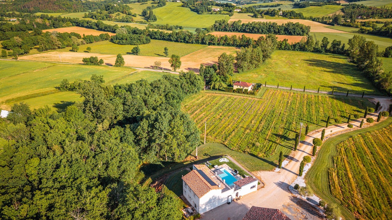 Photo of Outdoor in Castelnau-de-Montmiral