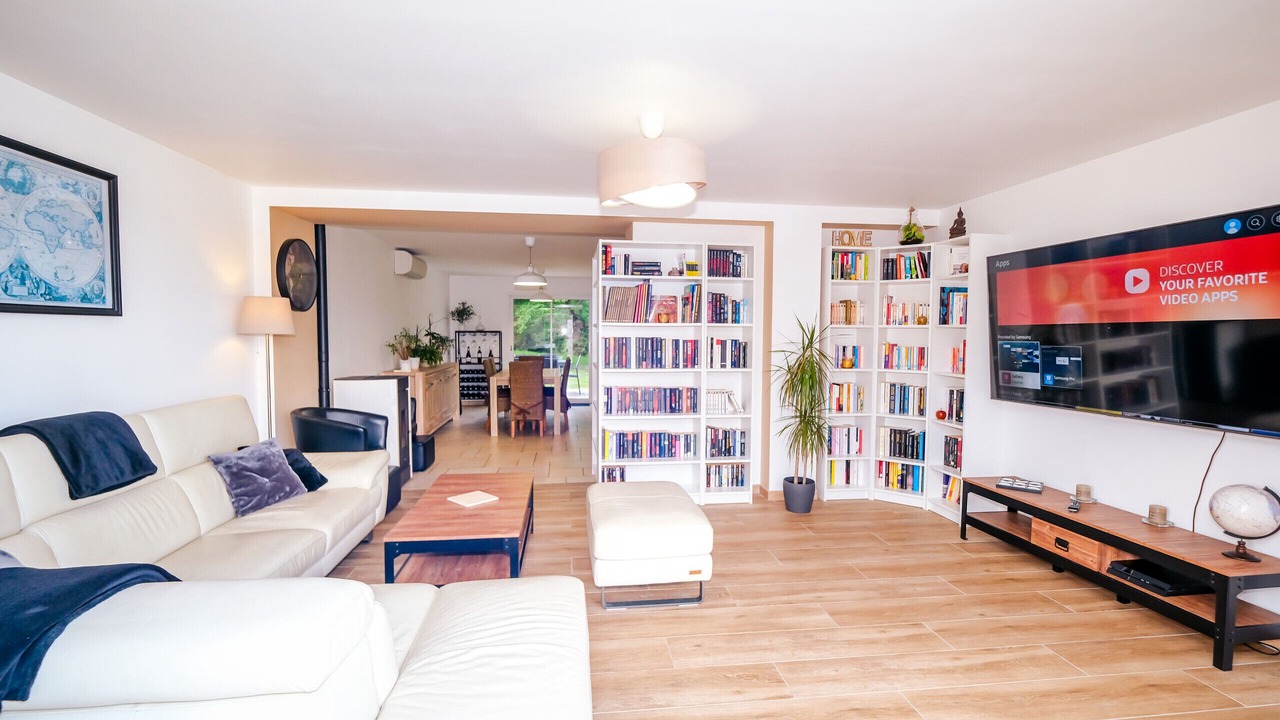 Photo of Bedroom in Castelnau-de-Montmiral