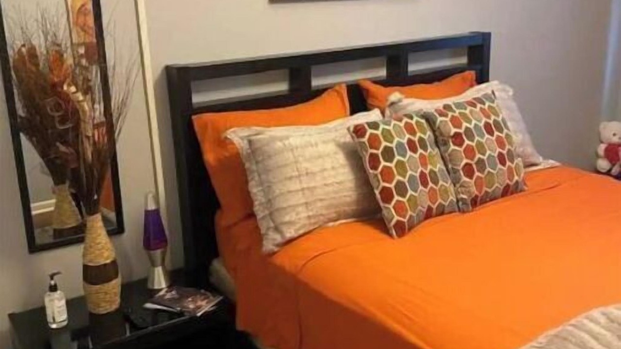 Photo of Bedroom in North Chicago